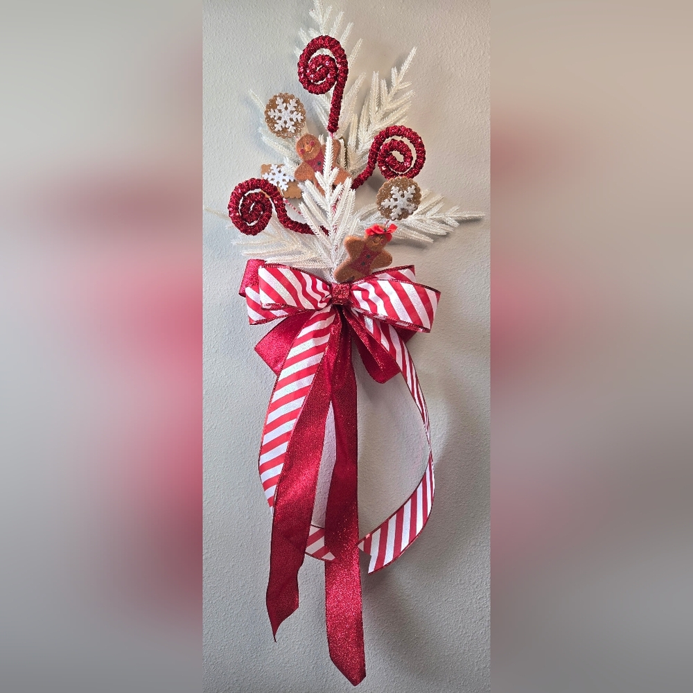 Candy Cane And Gingerbread Christmas Bow Tree Topper